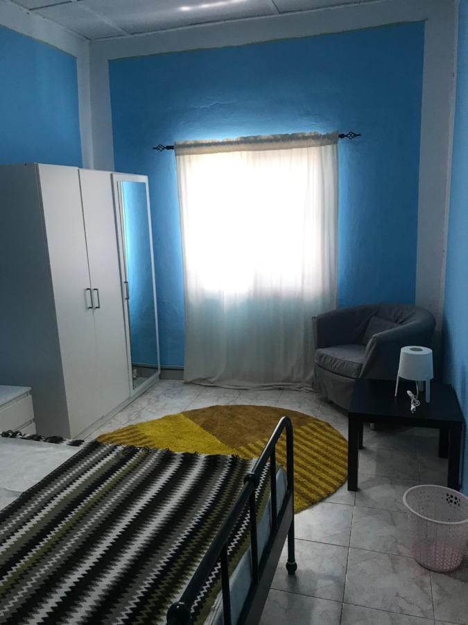 Blue Residence Bakau Buitenkant foto